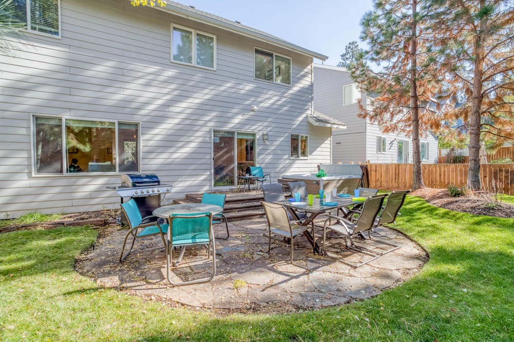 Photo of Patio Balcony in Westbrook Meadows