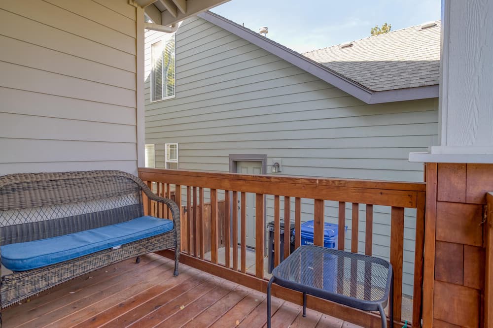 Photo of Patio Balcony in Westbrook Meadows