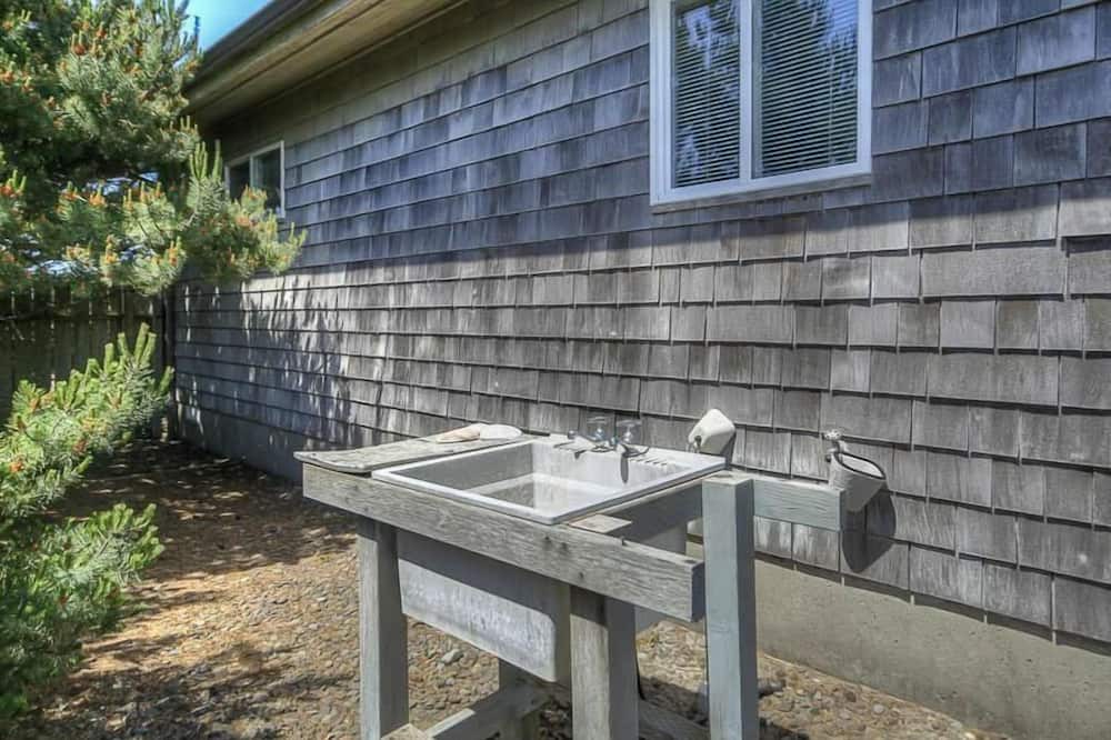 Photo of Outdoor in Bayshore