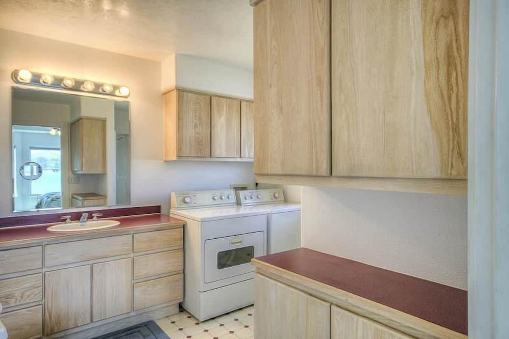 Photo of Kitchen in Bayshore