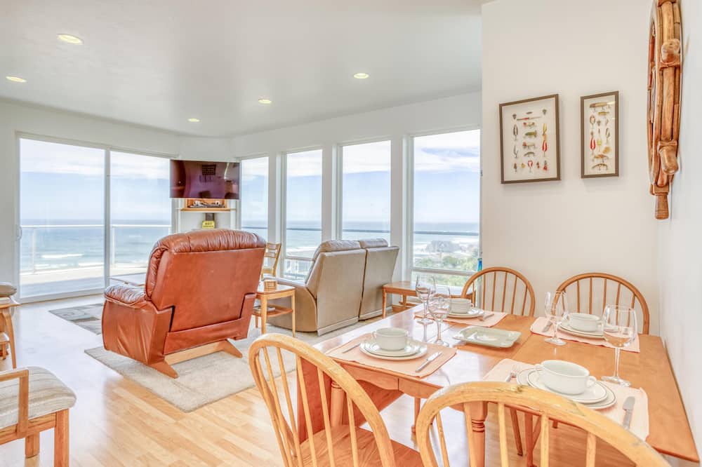 Photo of Others in Lincoln City