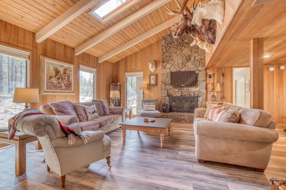 Photo of Livingroom in Overlook Park