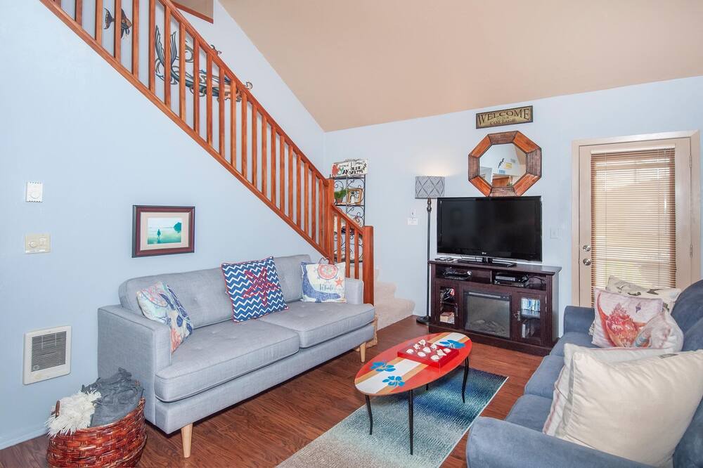 Photo of Livingroom in Roads End