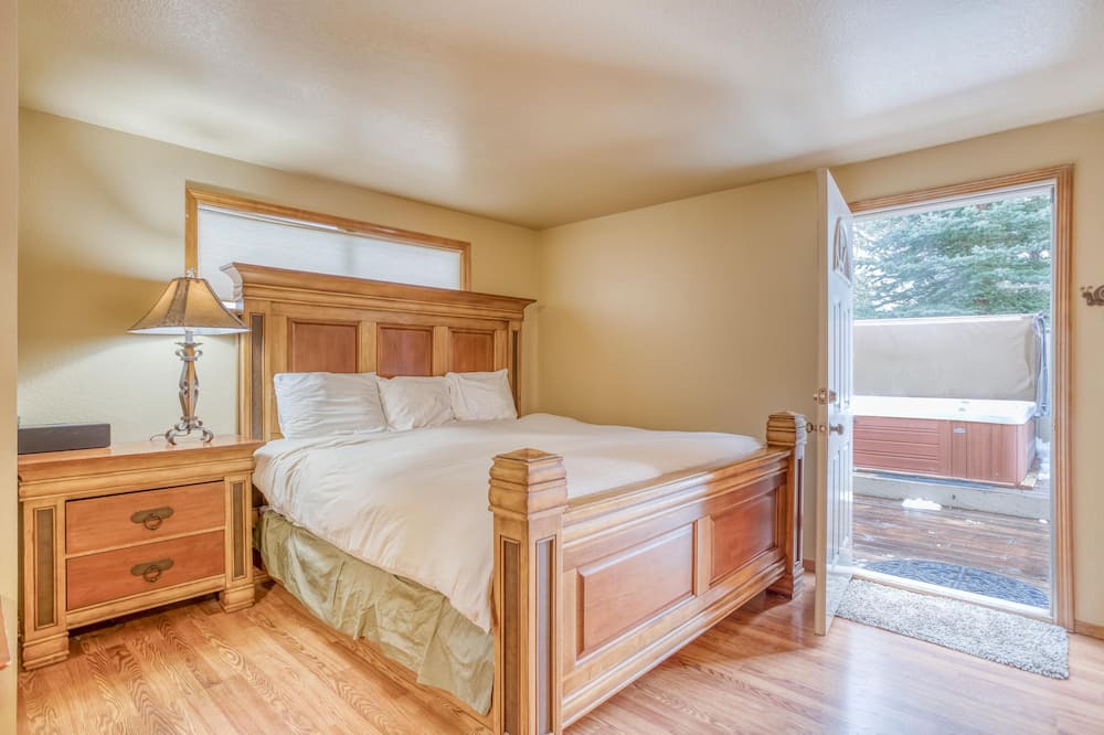 Photo of Bedroom in Deer Park