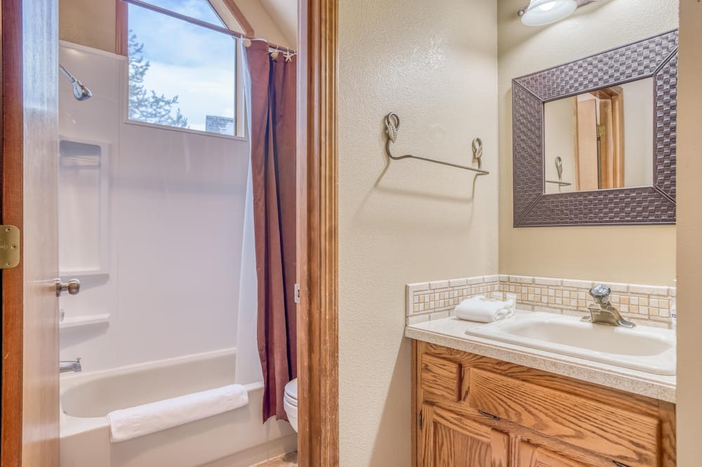 Photo of Bathroom in Deer Park