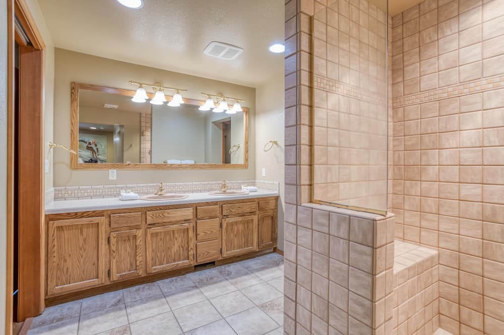 Photo of Bathroom in Deer Park
