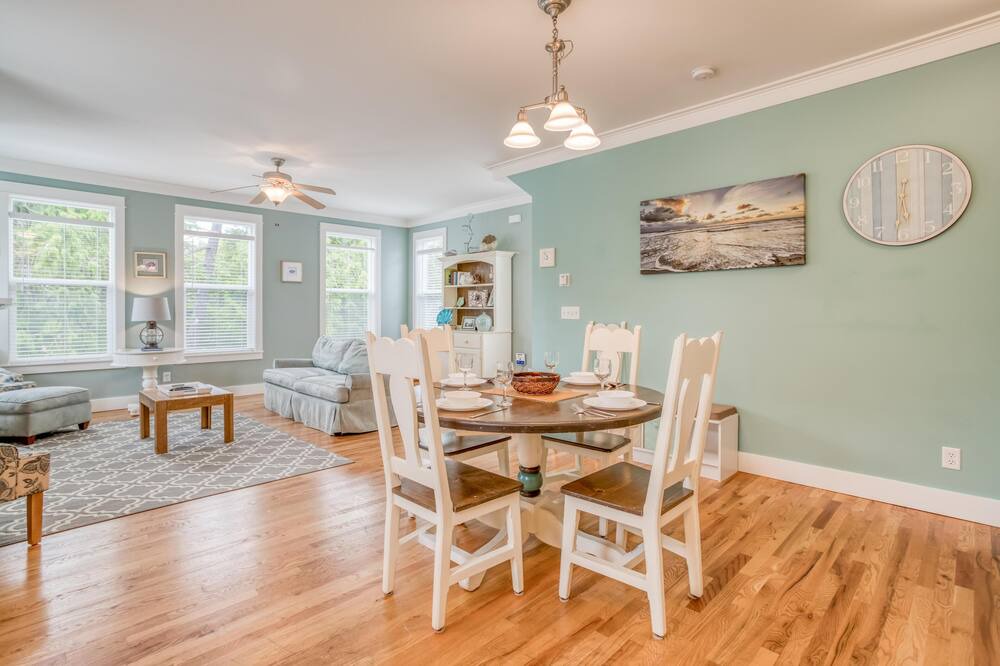 Photo of Kitchen in Lincoln Beach