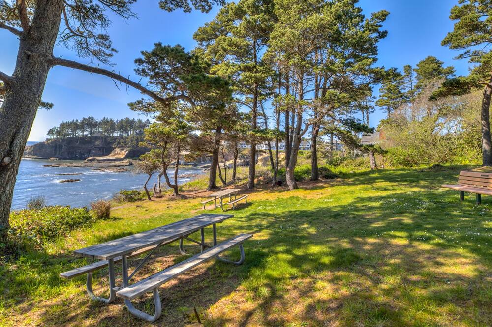 Photo of Outdoor in Lincoln Beach