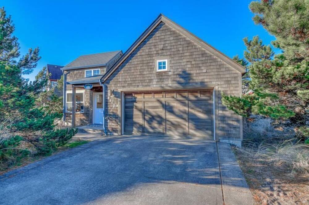 Photo of Outdoor in Shorepine Village