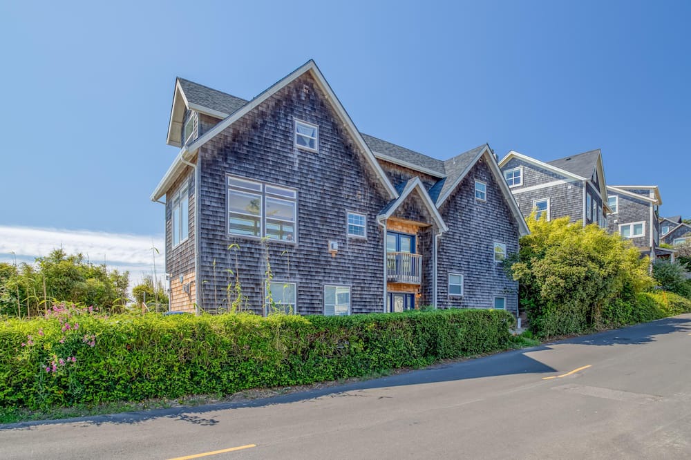 Photo of Outdoor in Nelscott