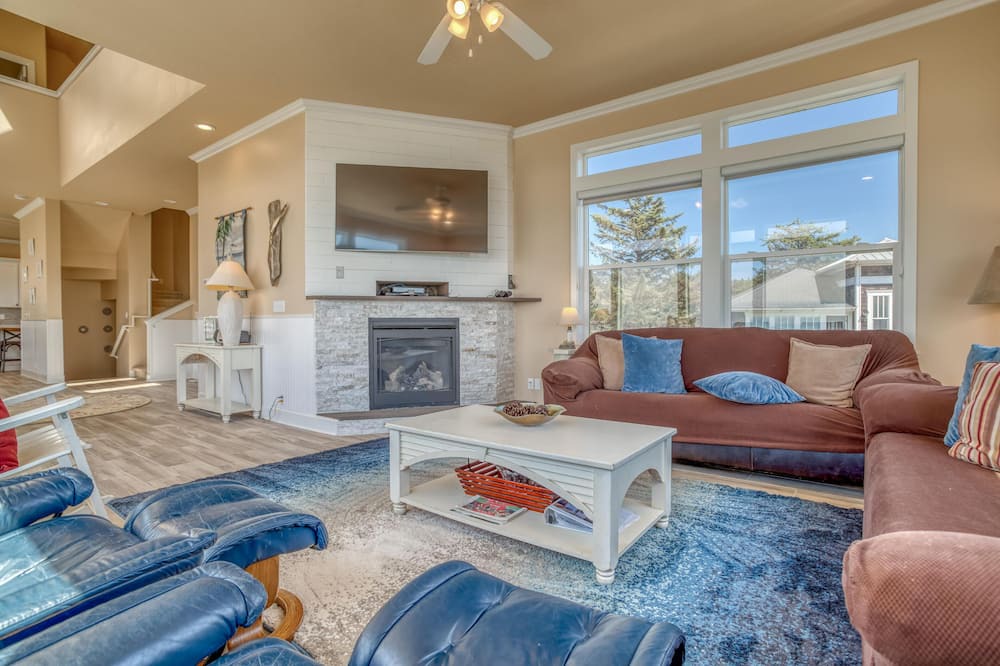 Photo of Livingroom in Nelscott