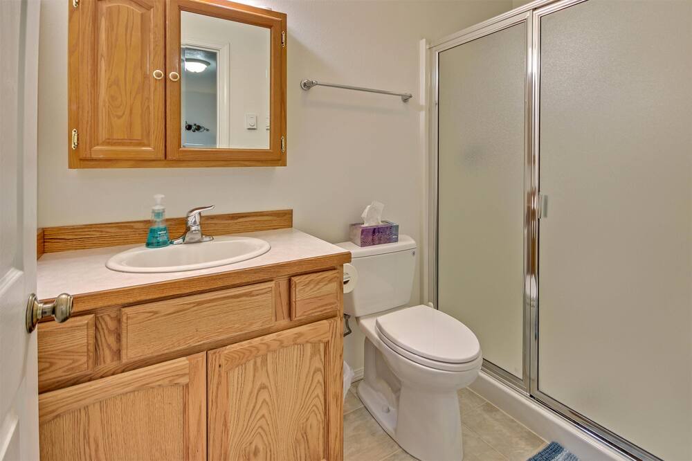 Photo of Bathroom in Bayshore