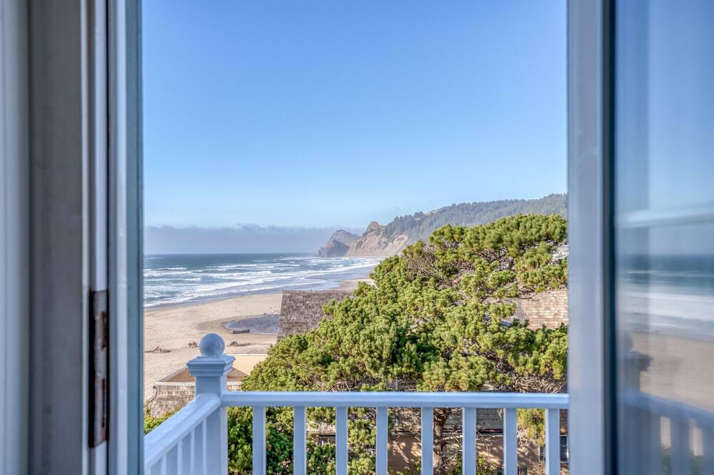 Photo of Others in Roads End