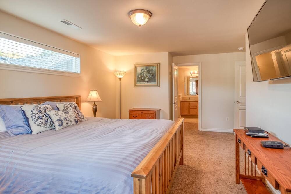 Photo of Bedroom in Westbrook Meadows