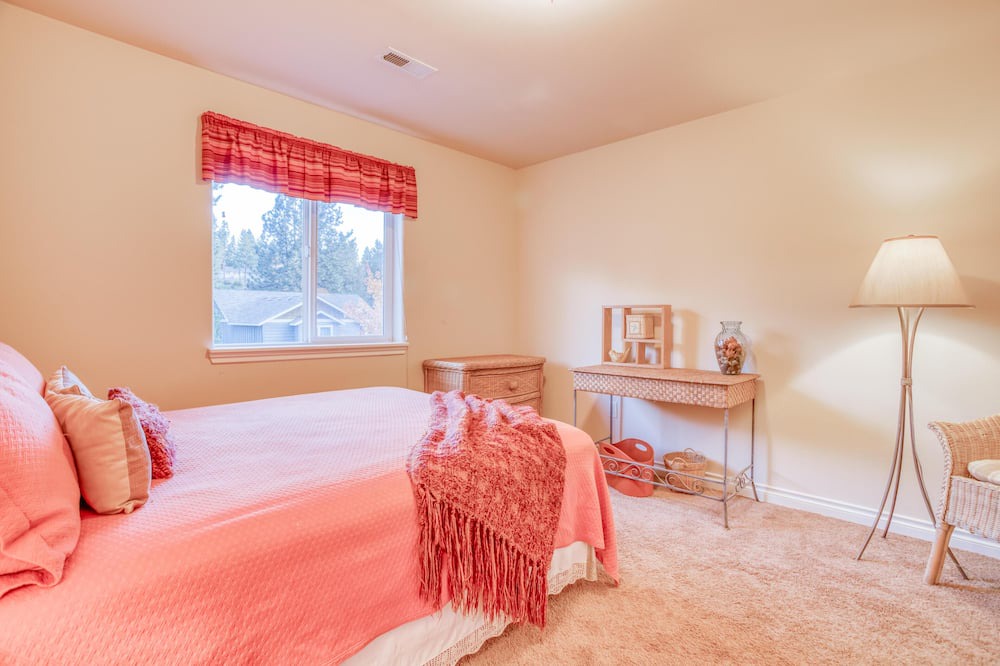 Photo of Bedroom in Westbrook Meadows