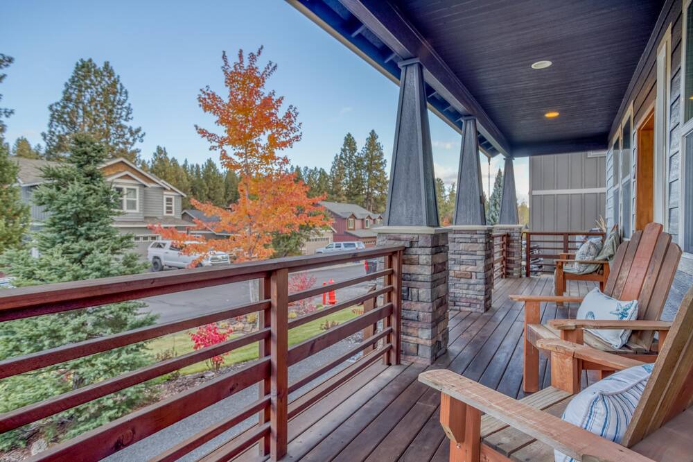 Photo of Patio Balcony in Westbrook Meadows