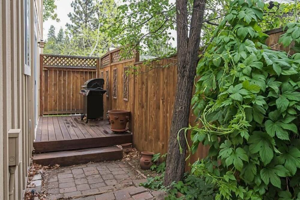 Photo of Patio Balcony in Westbrook Meadows
