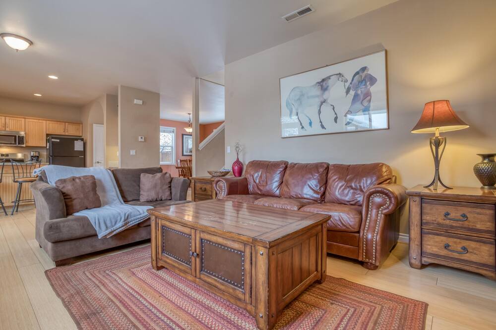 Photo of Livingroom in Westbrook Meadows