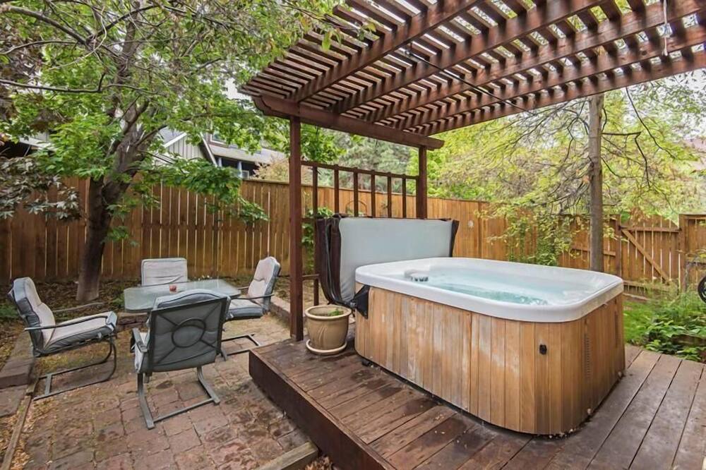 Photo of Others in Westbrook Meadows