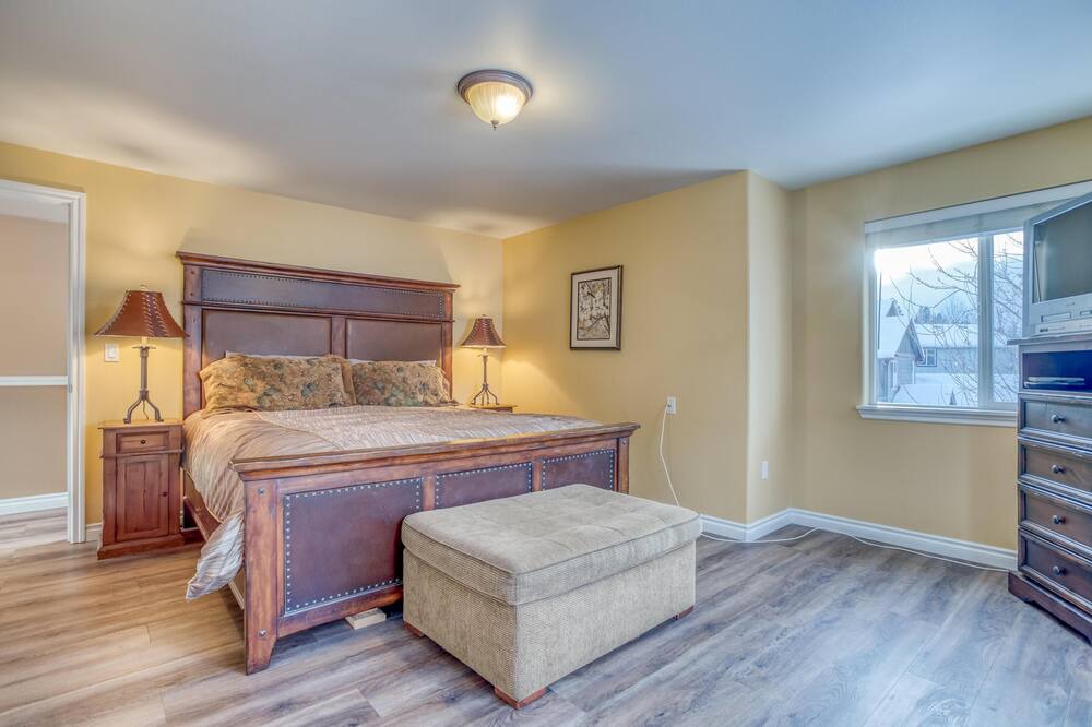 Photo of Bedroom in Westbrook Meadows