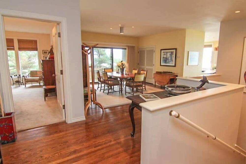 Photo of Livingroom in Neskowin