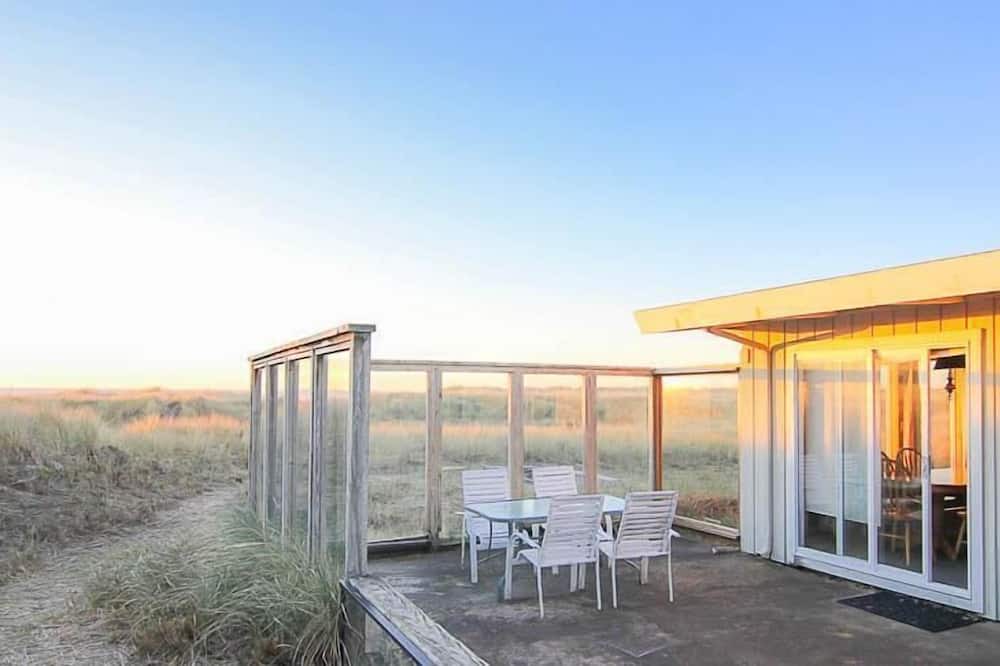 Photo of Patio Balcony in Manzanita