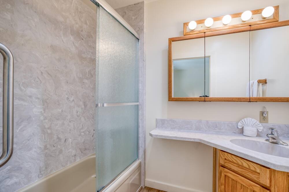 Photo of Bathroom in Yachats