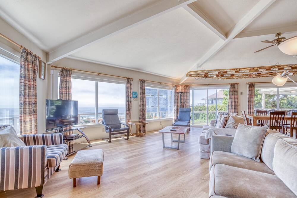 Photo of Livingroom in Yachats
