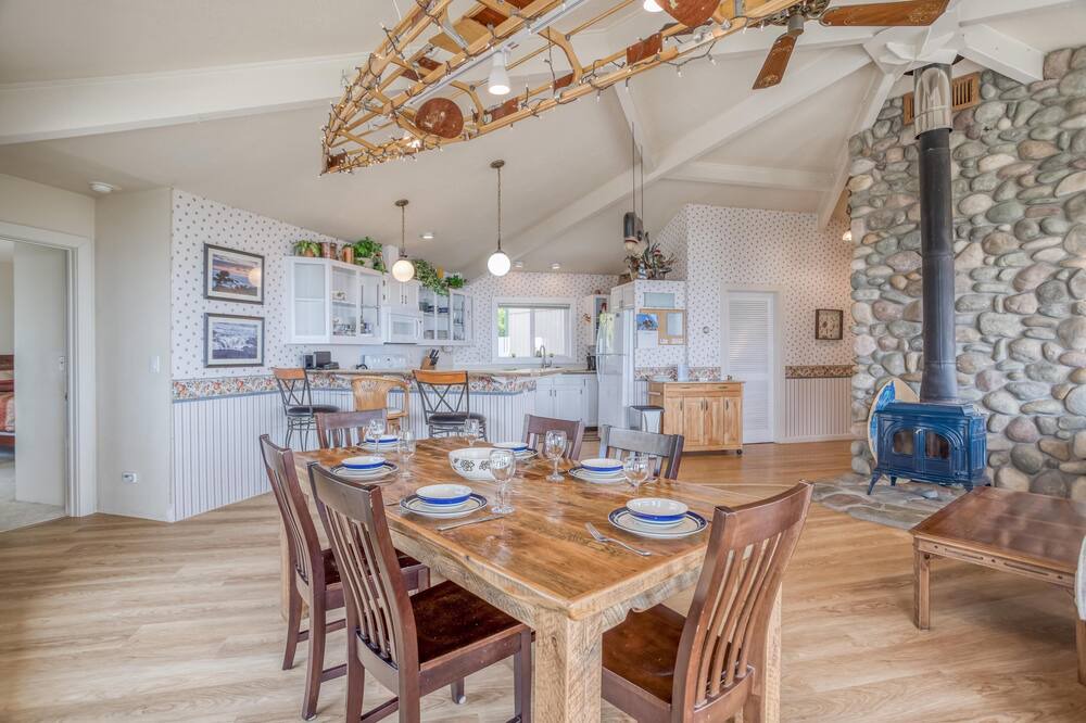 Photo of Kitchen in Yachats