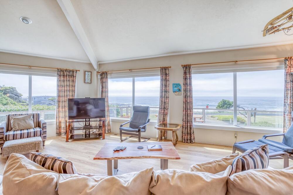 Photo of Livingroom in Yachats