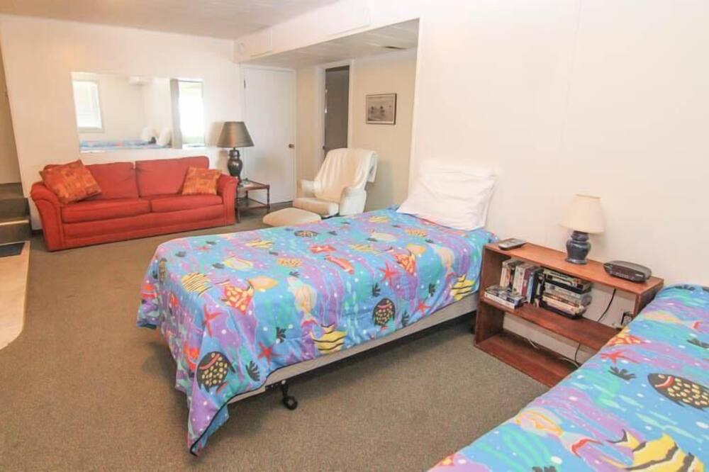 Photo of Bedroom in Nelscott