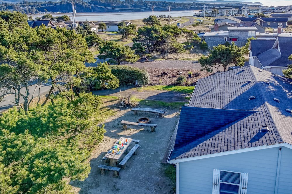 Photo of Outdoor in Bayshore