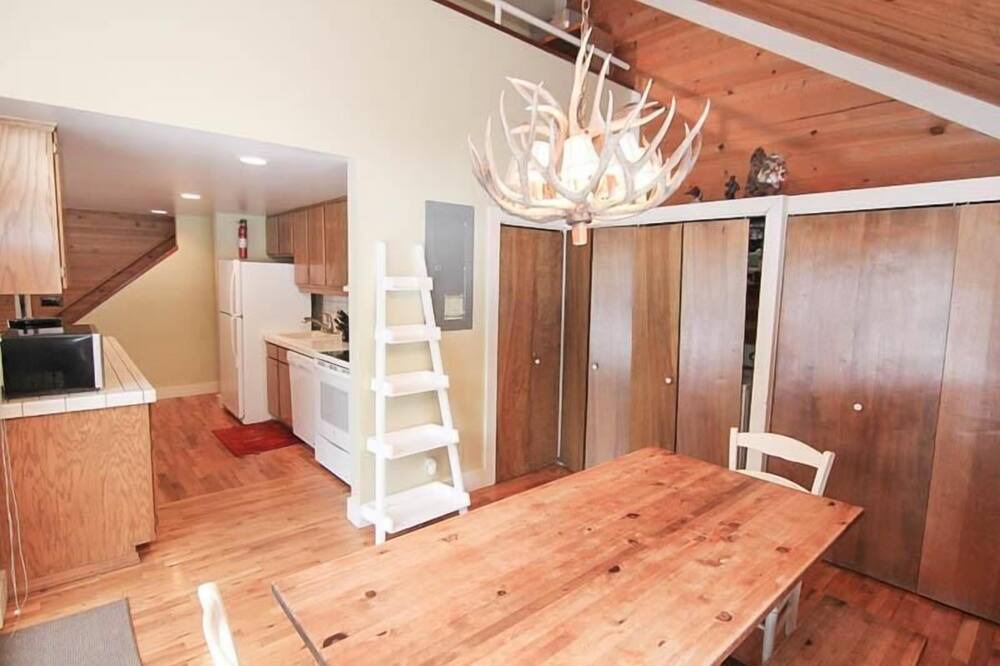 Photo of Kitchen in Overlook Park