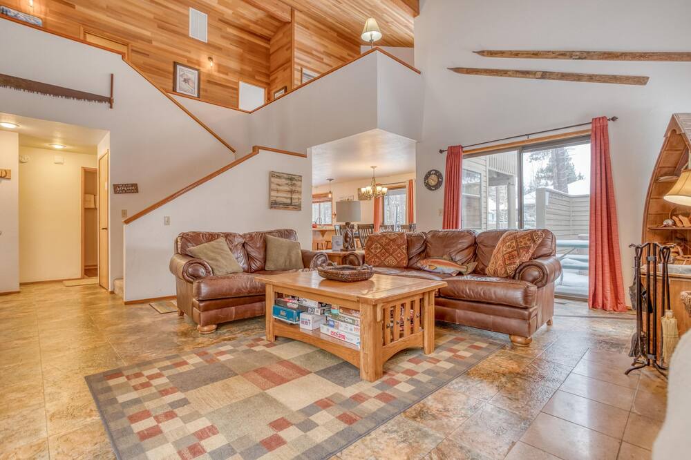 Photo of Livingroom in Deer Park