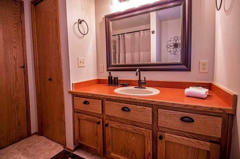 Photo of Bathroom in Deer Park