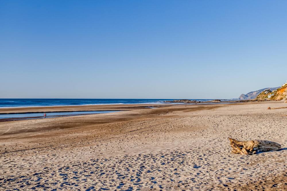 Photo of Others in Olivia Beach