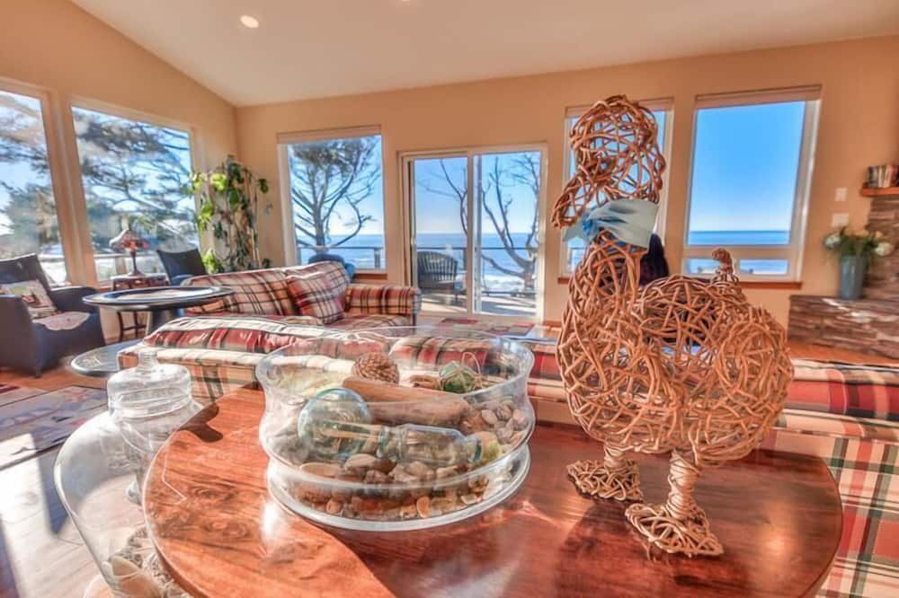 Photo of Kitchen in Seal Rock