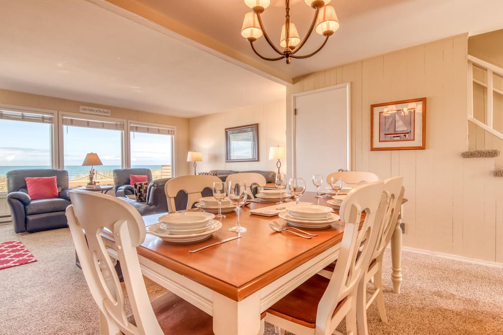 Photo of Kitchen in Neskowin