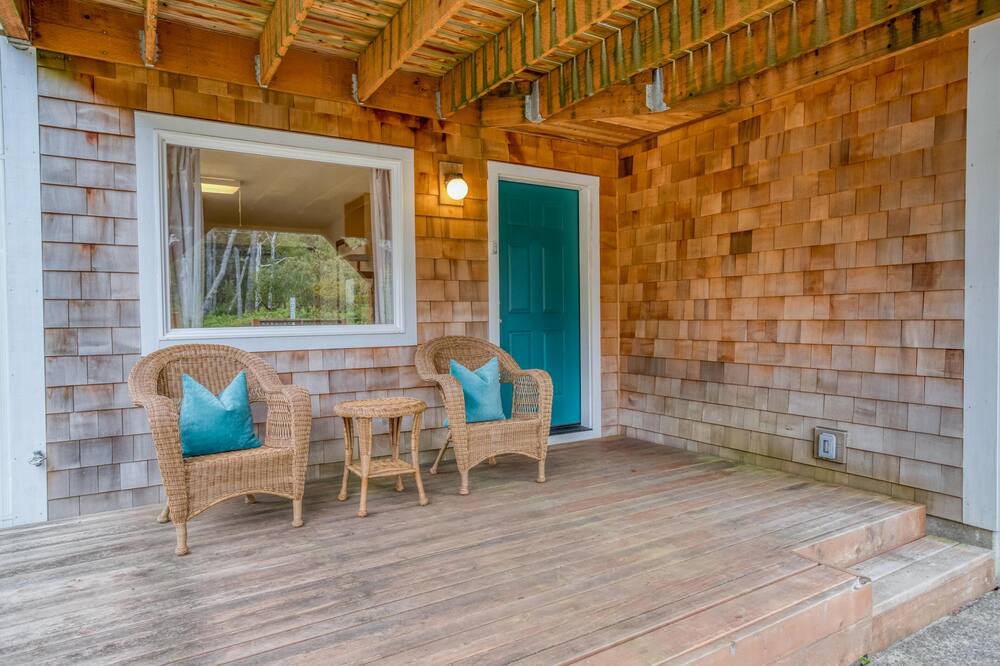 Photo of Patio Balcony in Manzanita