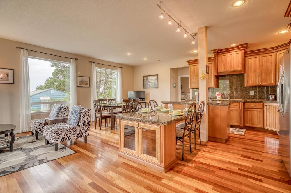 Photo of Kitchen in Agate Beach