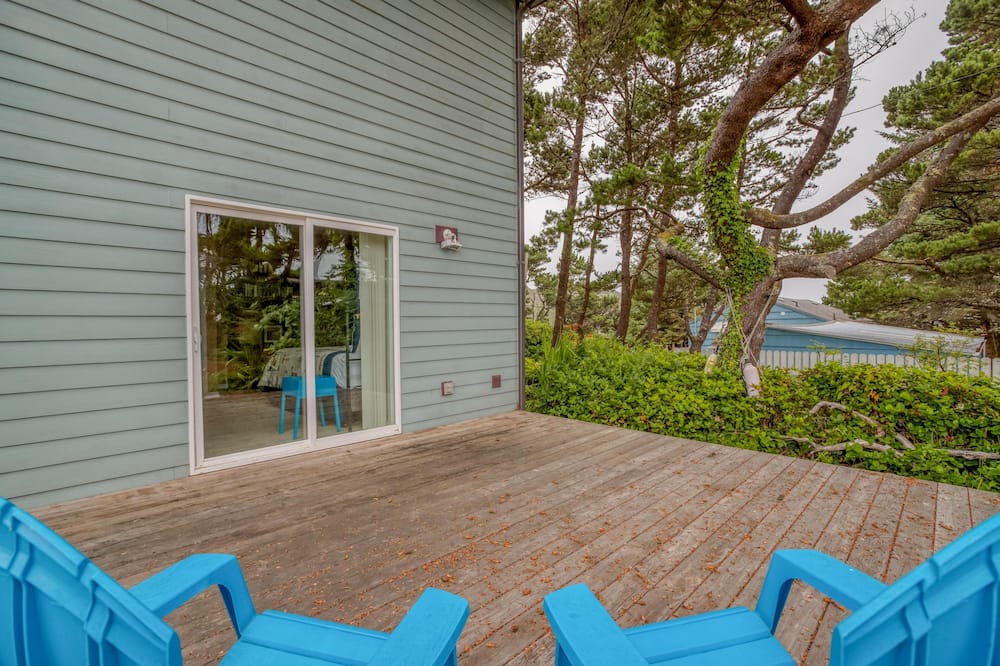 Photo of Patio Balcony in Agate Beach
