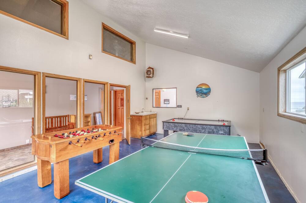 Photo of Bedroom in Lincoln Beach
