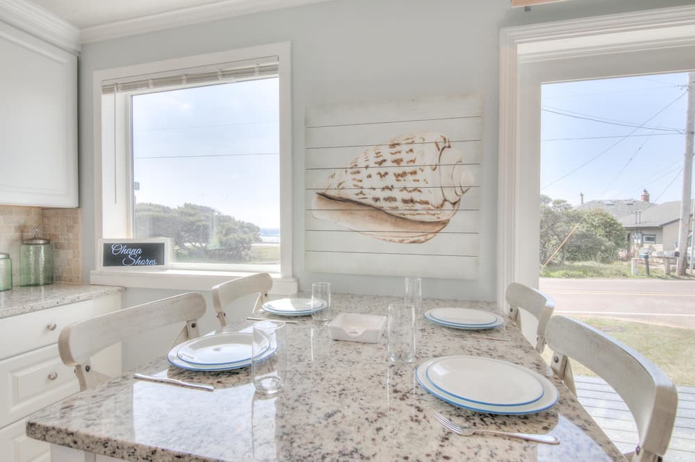 Photo of Kitchen in Roads End