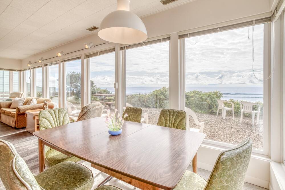Photo of Kitchen in Lincoln City