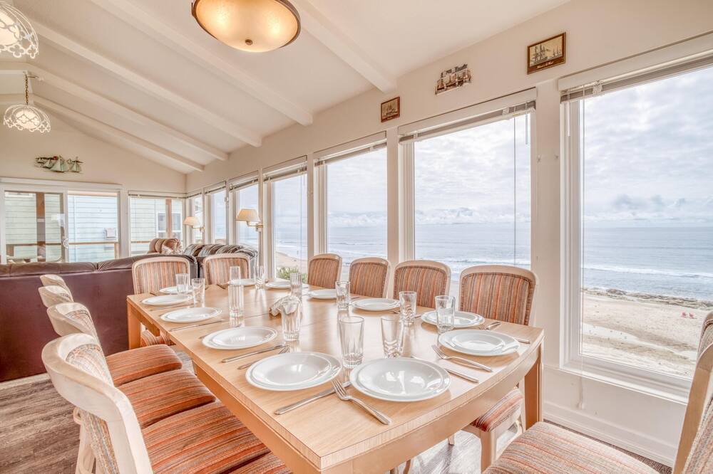 Photo of Kitchen in Lincoln City