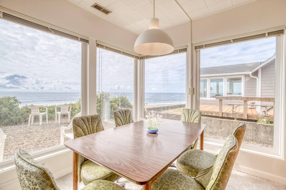 Photo of Kitchen in Lincoln City