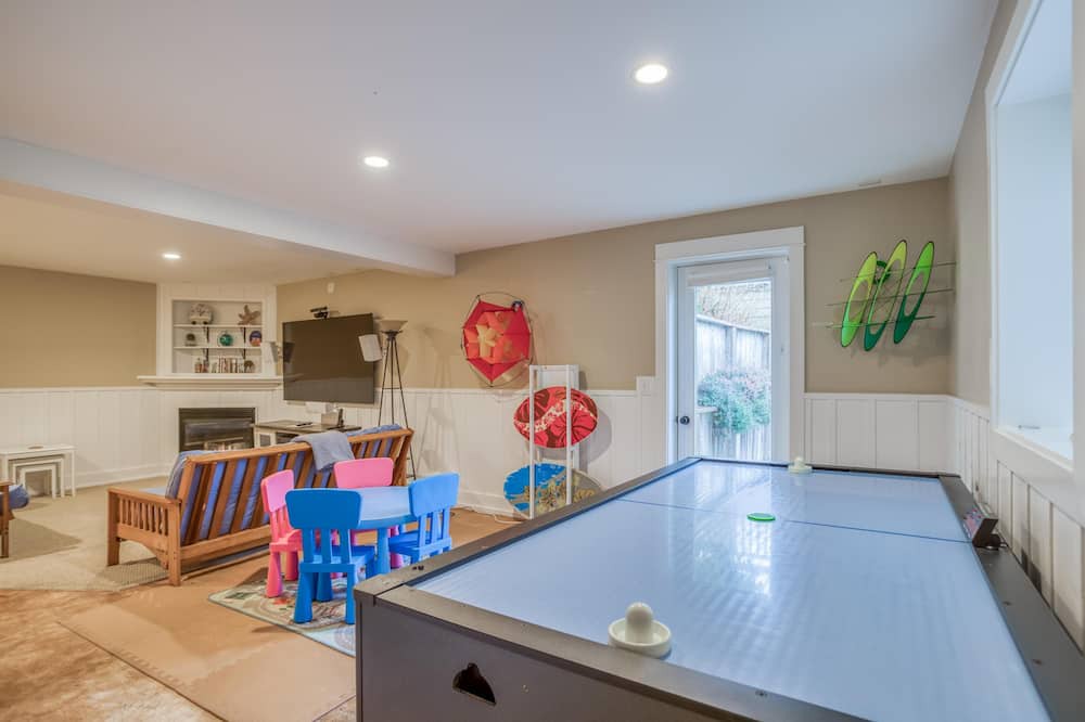 Photo of Bedroom in Olivia Beach