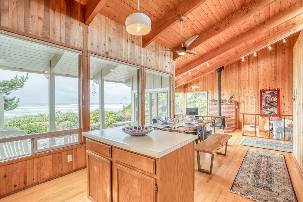 Photo of Kitchen in Seal Rock