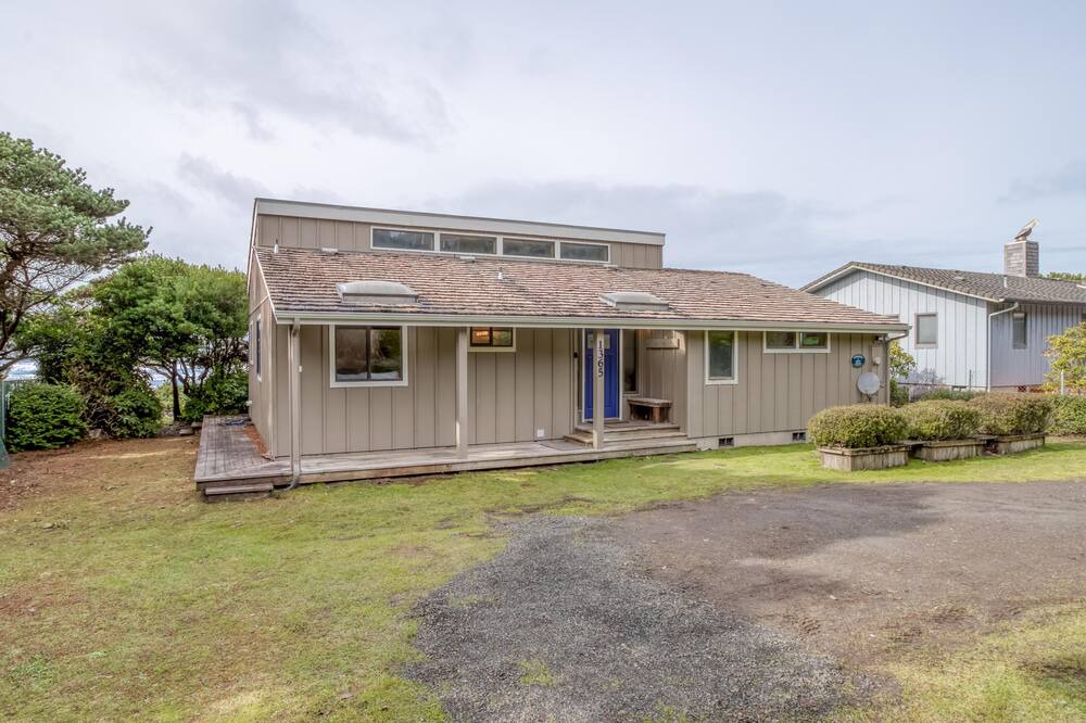 Photo of Outdoor in Seal Rock