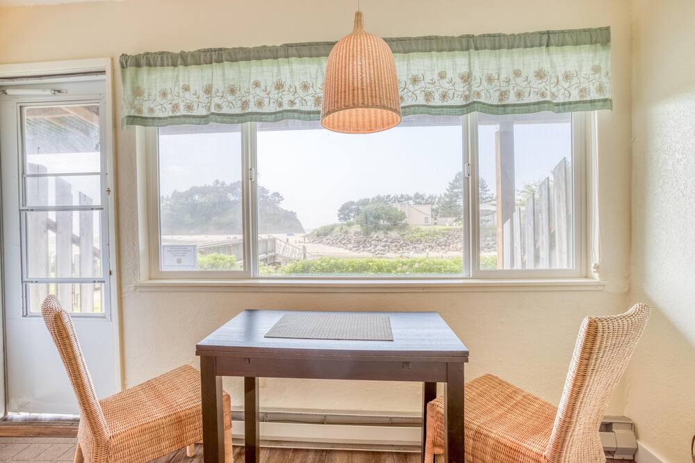 Photo of Kitchen in Neskowin